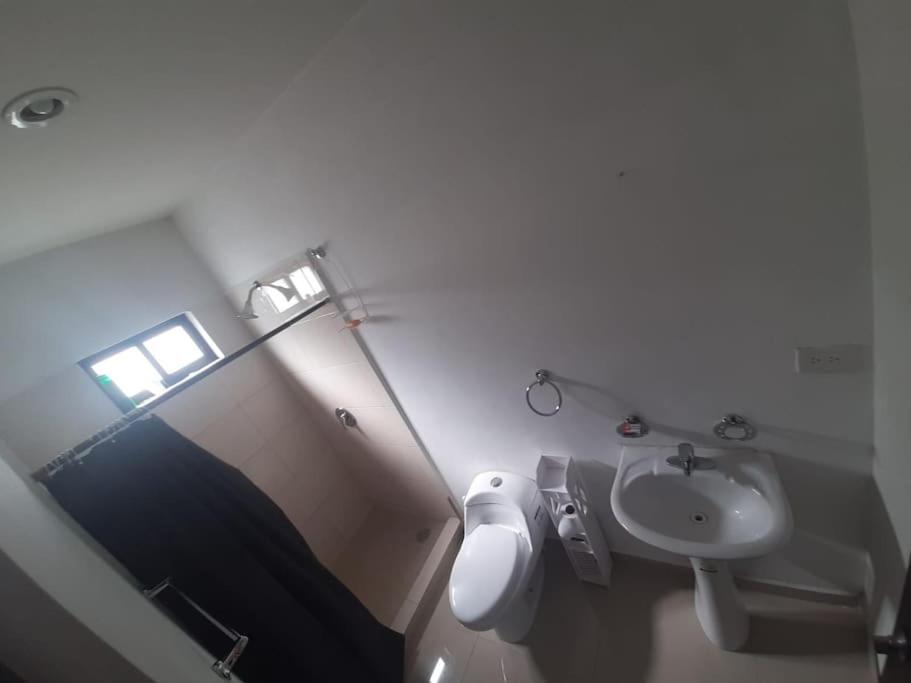 Residencia nueva en privada con alberca 5 camas photo 3