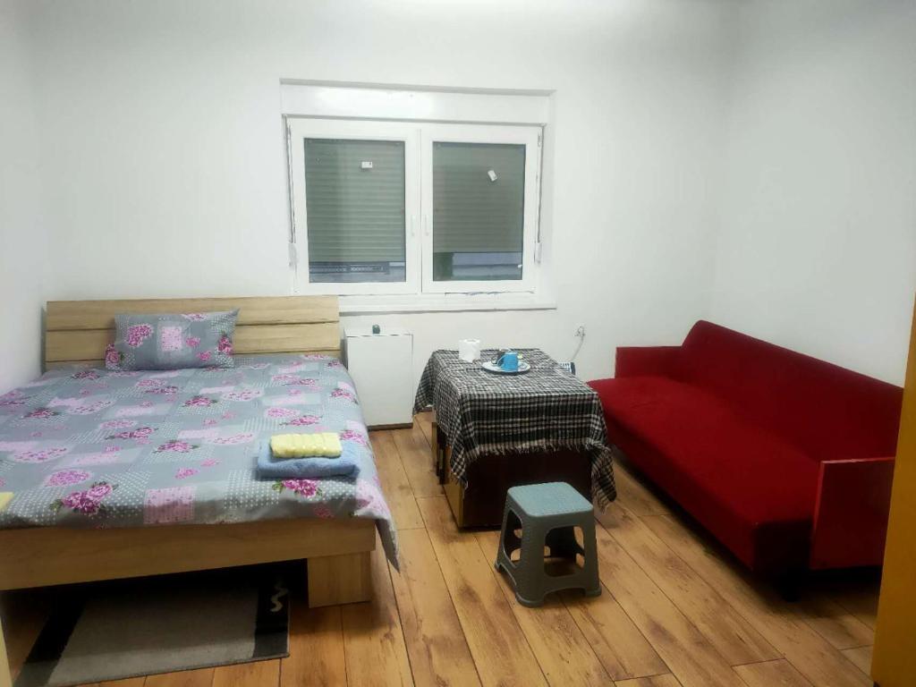 Cozy family hotel add meals