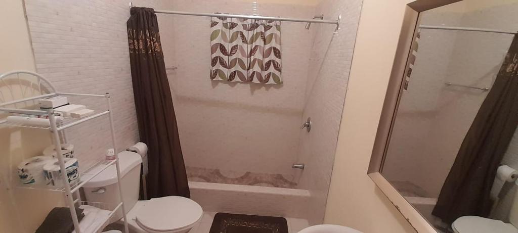 2 bdrm/ 2 bath in Old Harbour