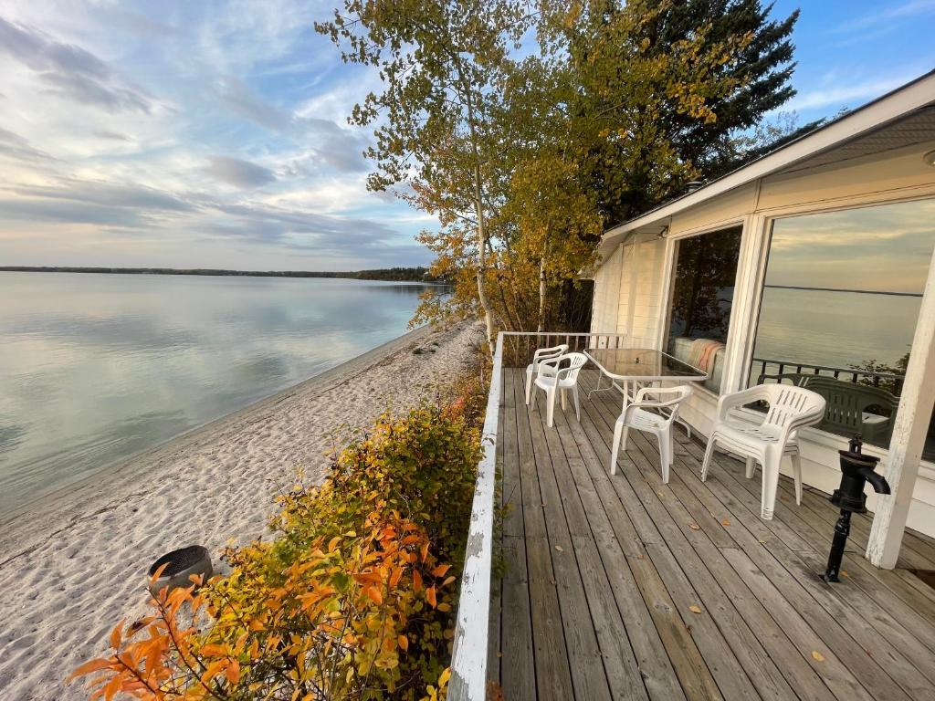 NTJ Moose Lake Cabin photo 2