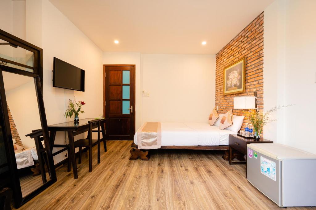 B'Lan Riverside Villa