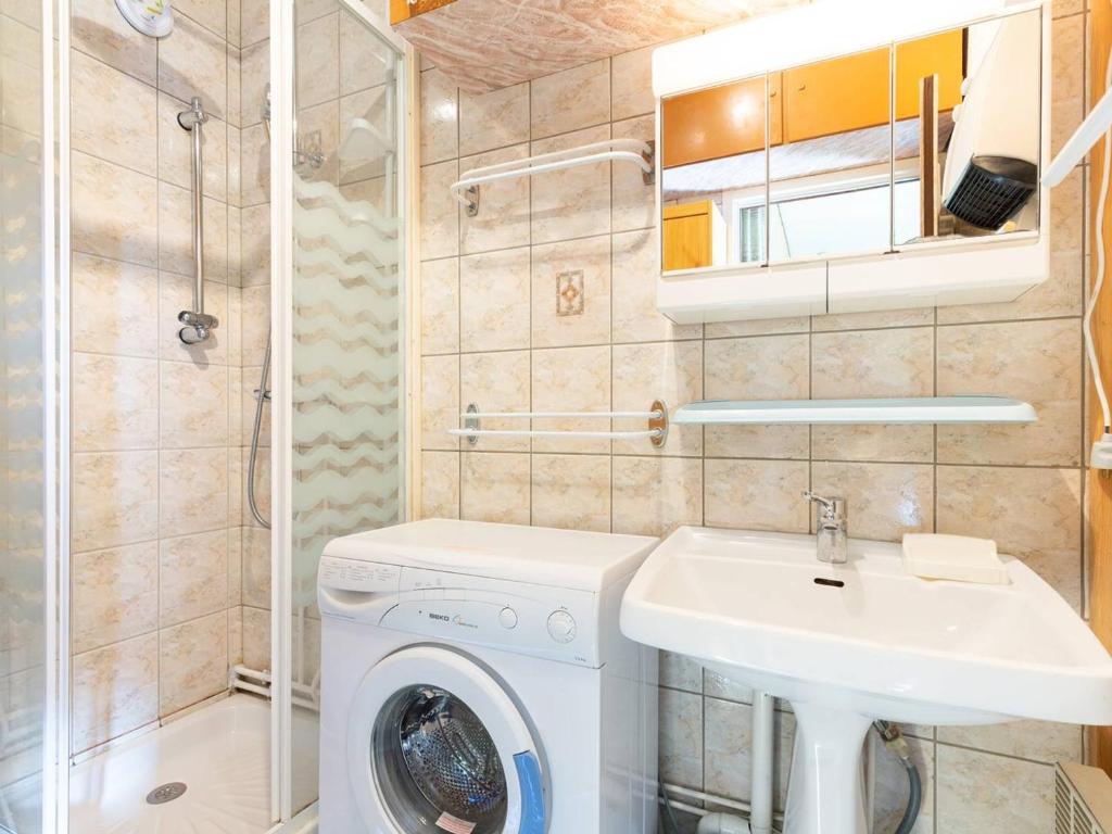 Studio Germ, 1 pièce, 4 personnes - FR-1-695-39 photo 4