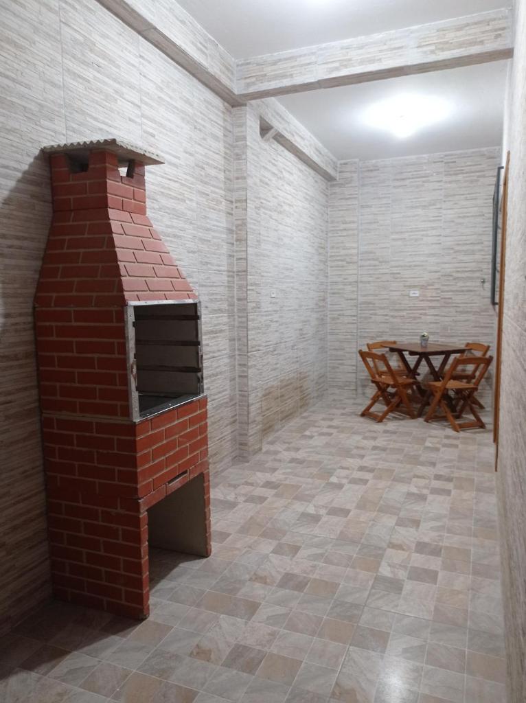 Casa ampla com churrasqueira photo 2