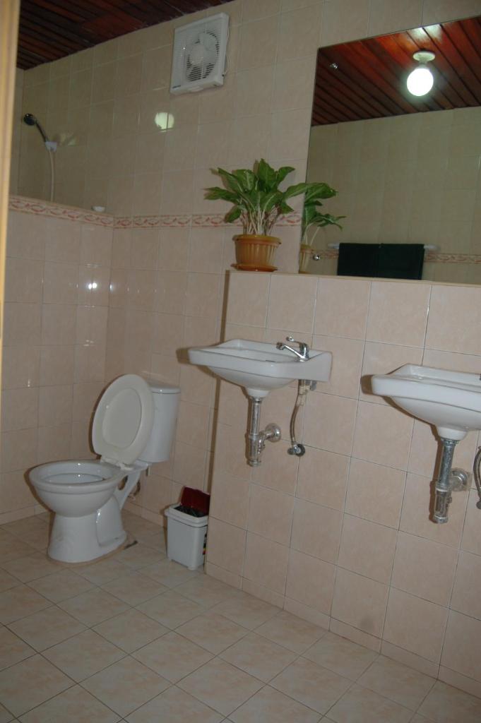 Трехместный (Трехместный номер Делюкс), CasaKeja Inn