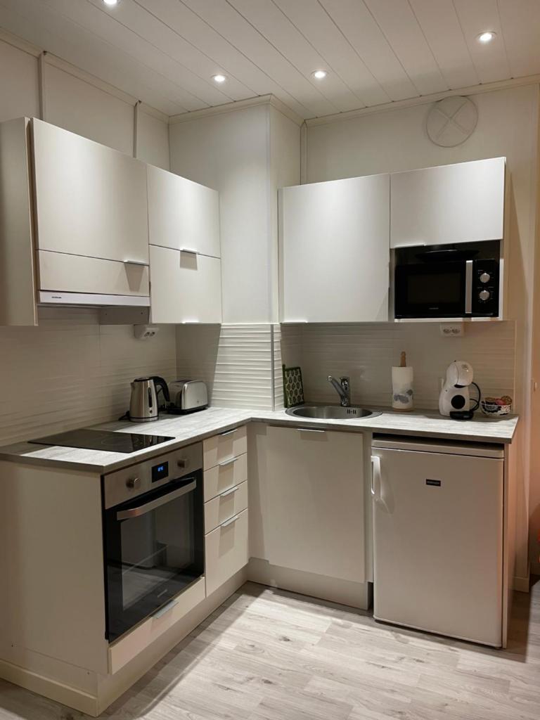 City Centre Studio, Free Parking By Lapland Host - Tap to explore photos