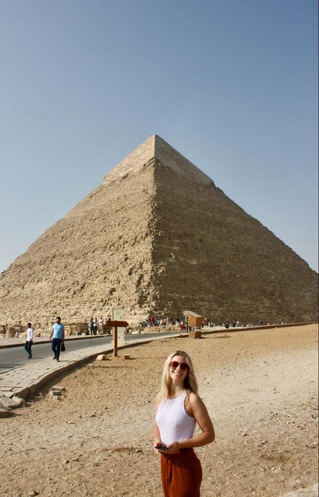 LOVELY PYRAMIDS motel photo 2