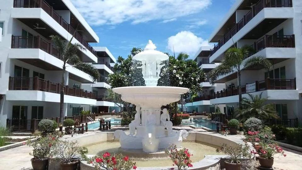 Beach Palace Condomenium (Chaam-Huanhin)