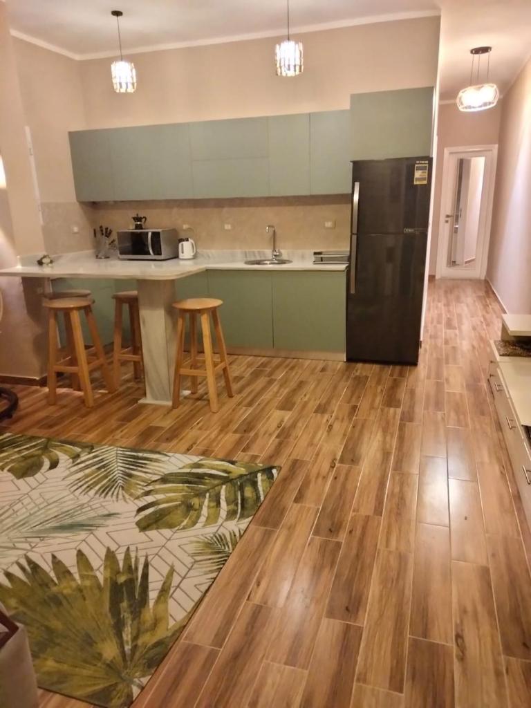 LuxuryGetaway2 / Brand New 2BR / Fully Furnished / Wi-Fi / Full Kitchen photo 3