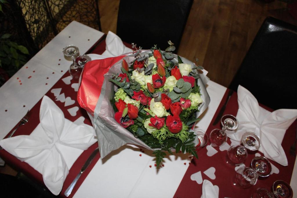 Rest 'In Born photo 1
