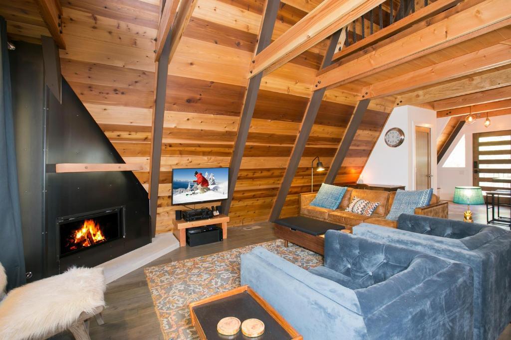 Sugar Pine Chalet on Tahoe photo 1