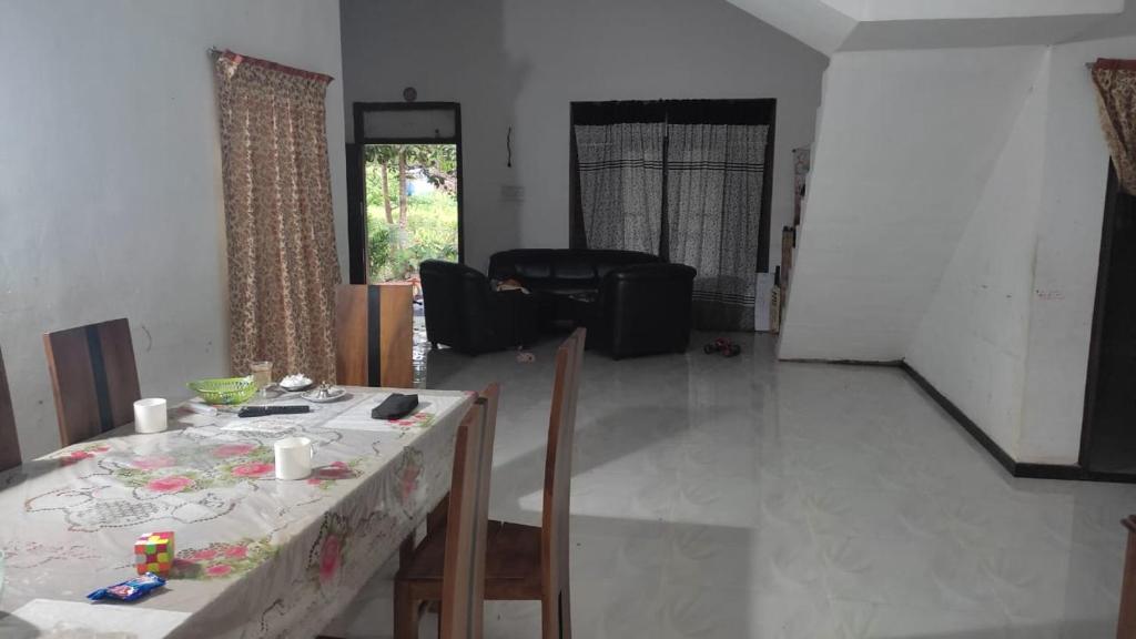 Non-Disturb, Neighbour's Separated, Calm Cool Place From Ahangama Near Paddy Field photo 3