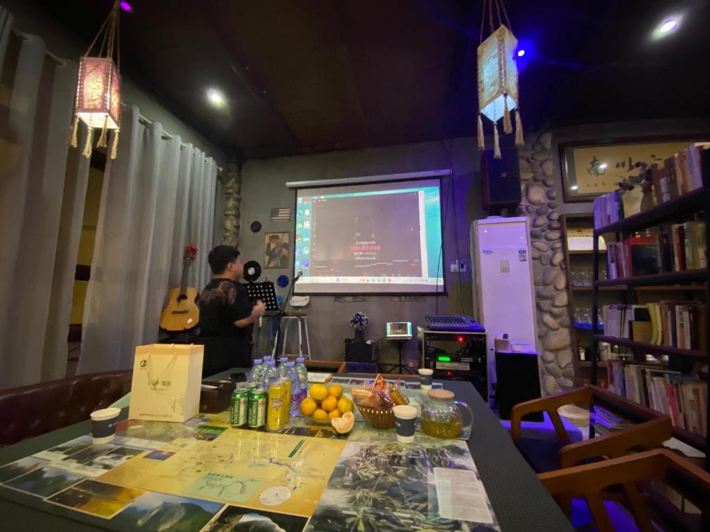 Zhangjiajie Highlights Guesthouse photo 3