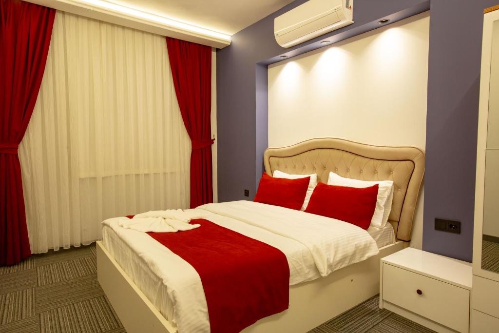 VIRA SUITE HOTEL photo 2