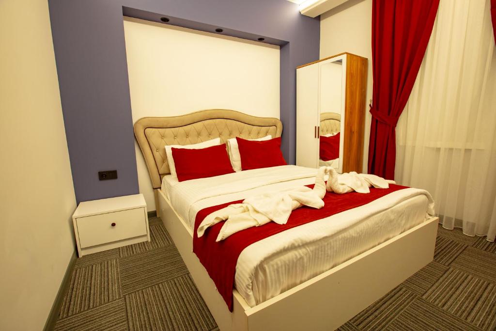 VIRA SUITE HOTEL photo 1