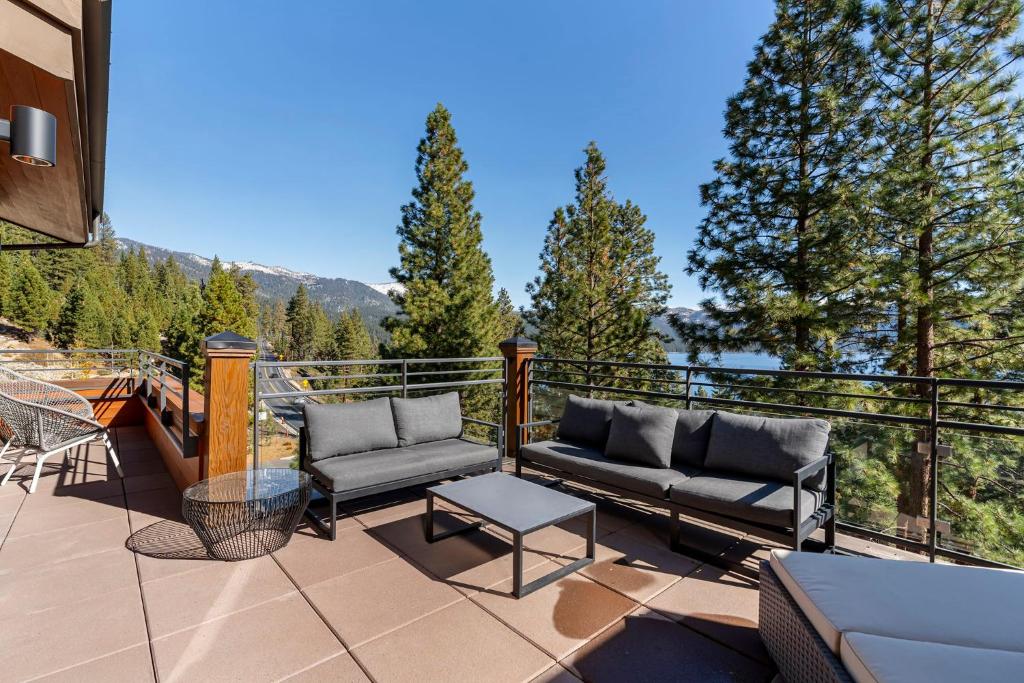 Appreciate this exclusive private penthouse located on Lake Tahoe image
