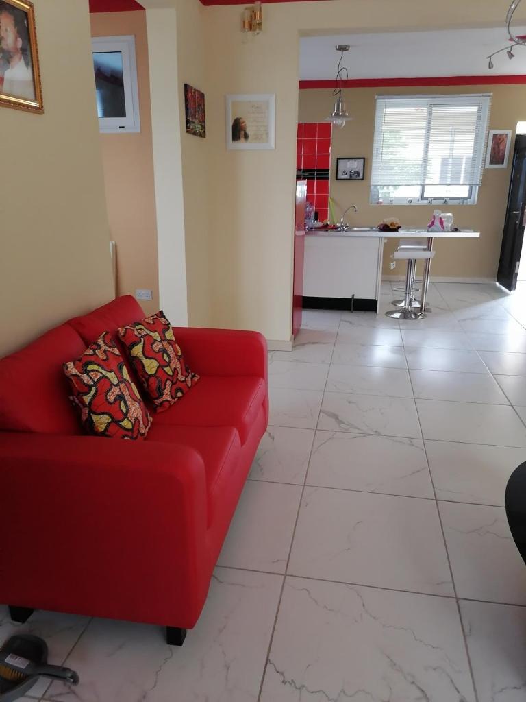 L & J Apartments photo 3