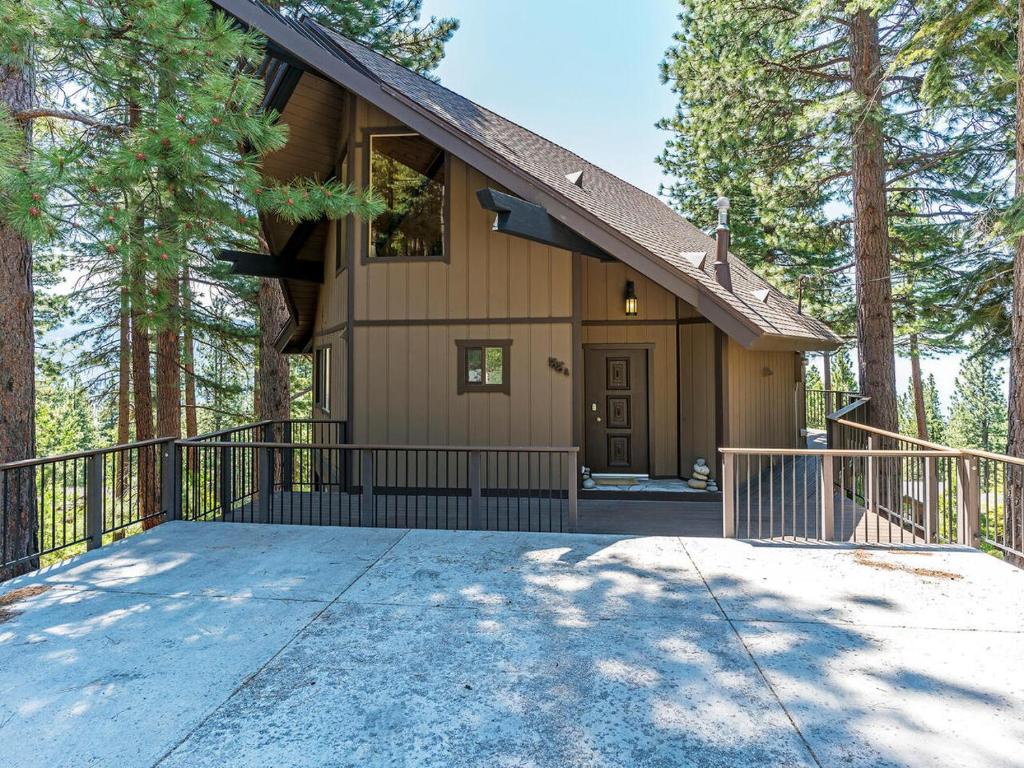 Enjoy the brilliant views of Lake Tahoe from this mountainside Cabin image