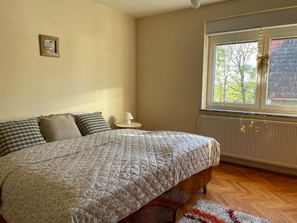 Beautiful house surrounded by pure nature photo 4
