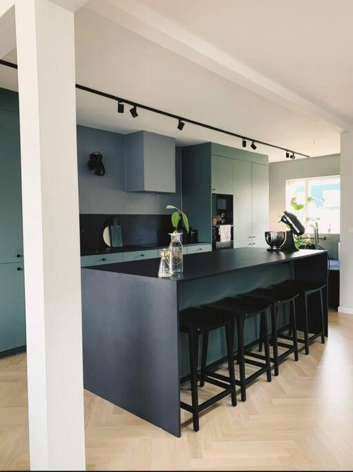 Lux Family home centrally located photo 3