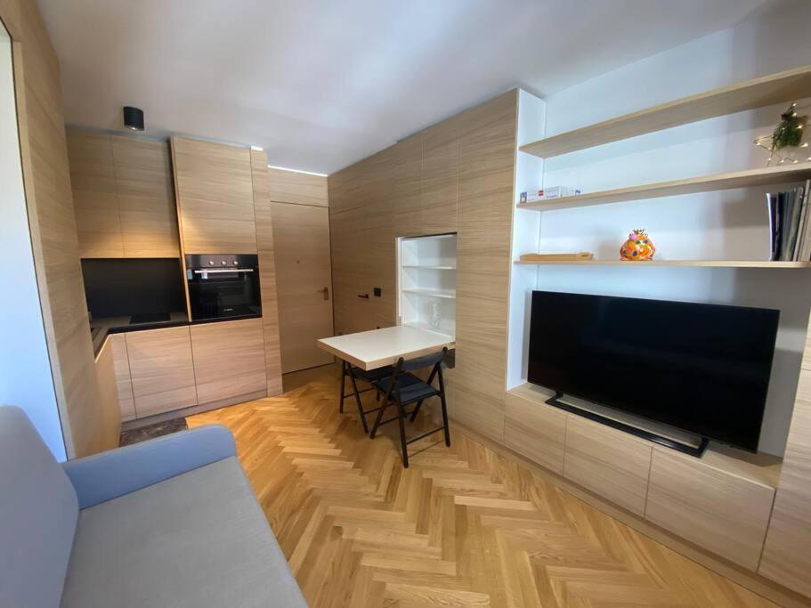 Monolocale Moderno Centralissimo photo 1