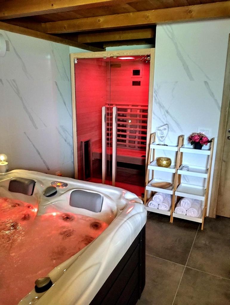 Vila Carmen Holiday mountain house With jacuzzi and sauna photo 4