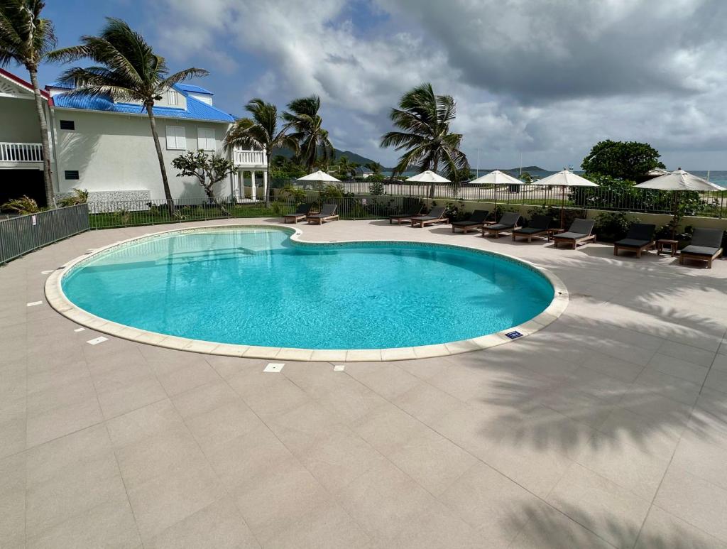 Studio Eleven Alamanda Resort beach front photo 2