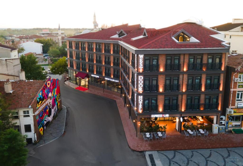 WestDoor Hotel photo 3