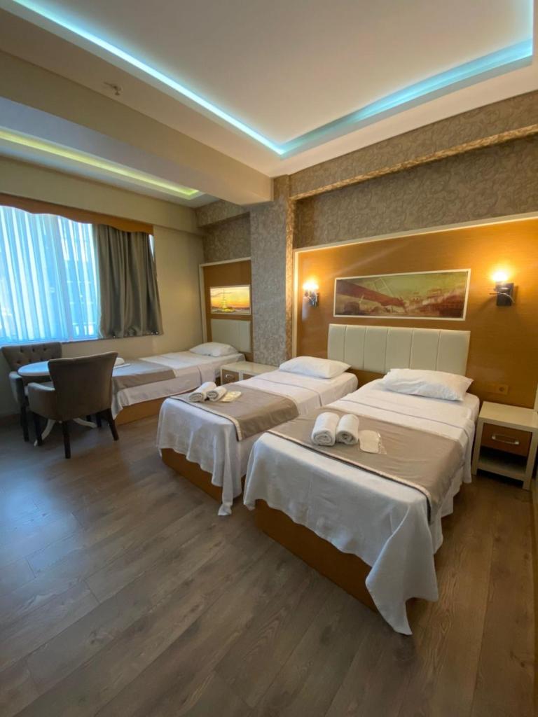 mars hotel Room Type - Superior Triple Room