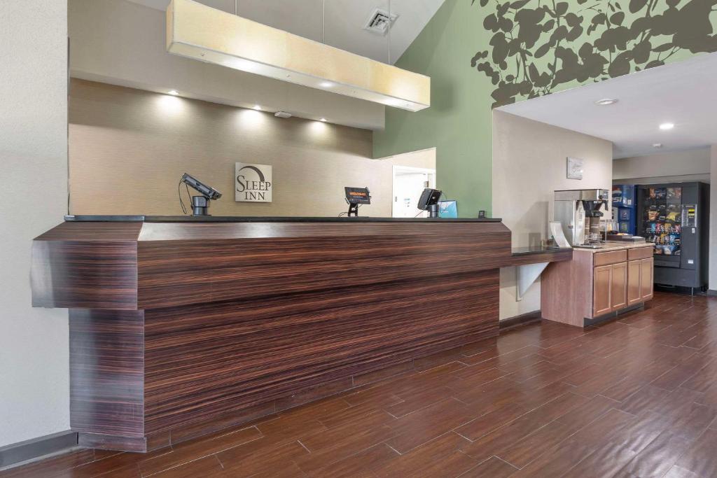 Sleep Inn Sumter photo 3