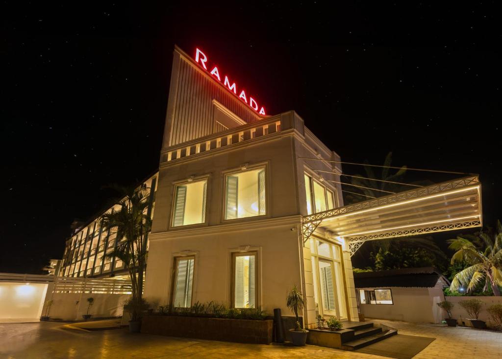 Ramada by Wyndham Goa Arpora photo 1