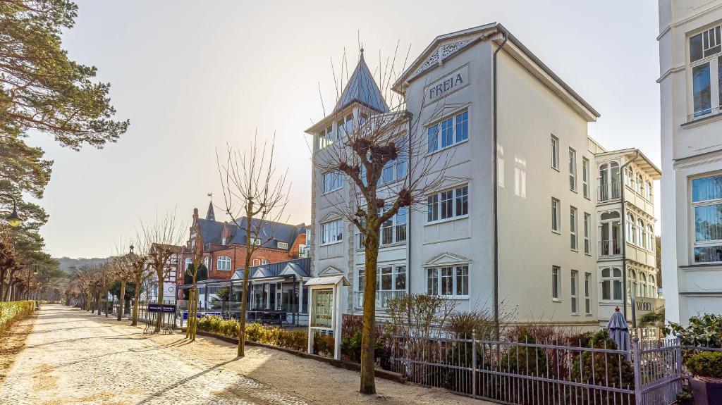 Villa Freia App 16 - b nur 20m zum Strand in Binz b photo 1