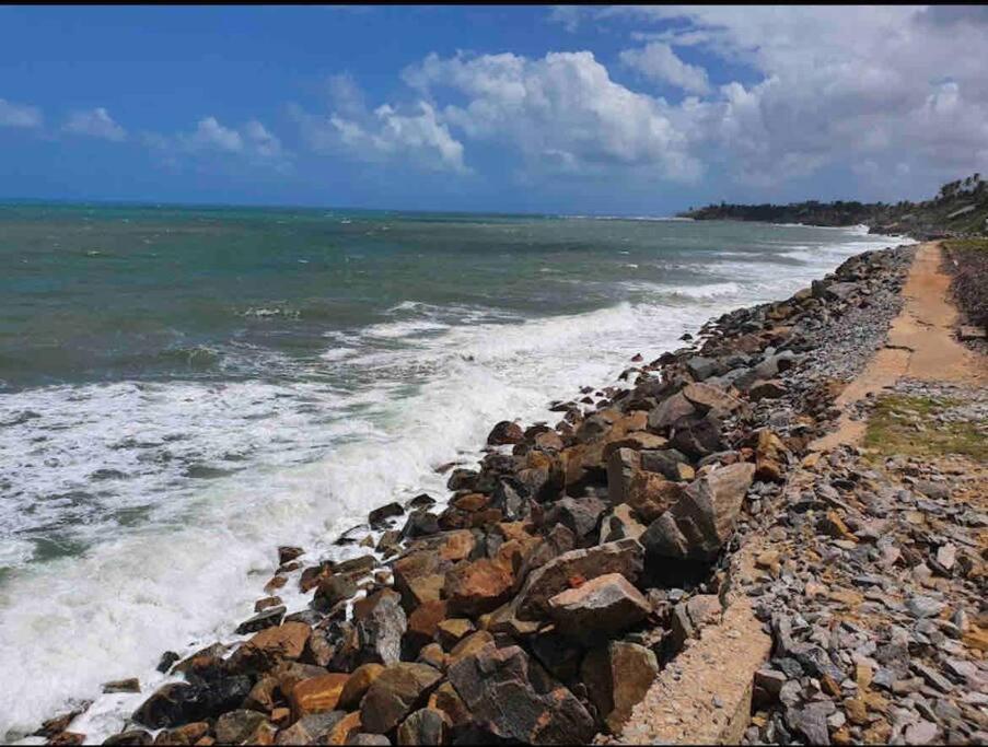 Alugo apartamento na praia