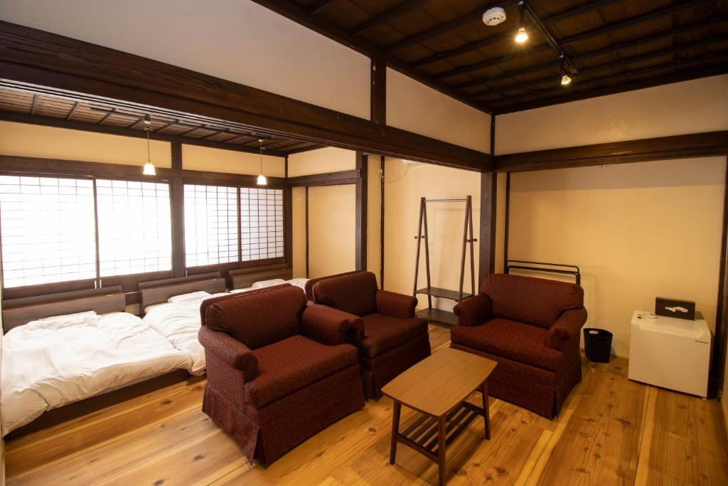 GLOCE西会津 ふくの屋 l 古きを知り新しきを愉しむ l 築110年超の古民家が綴る心地よい宿 photo 1