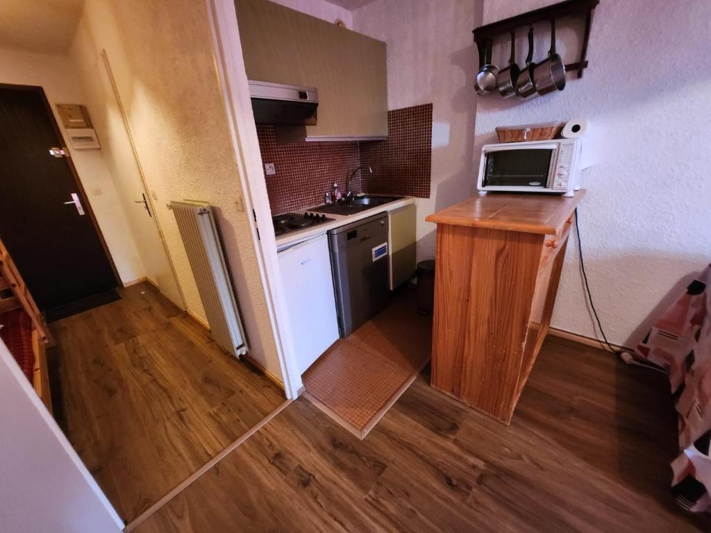 AI208 Studio 4 Pers Proche base de loisirs Carroz photo 2