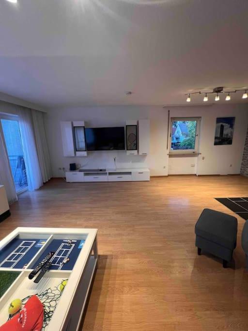70 qm Wohnung mit Kamin und Balkon photo 1