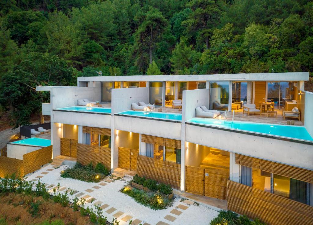 THESIS VILLAS photo 3