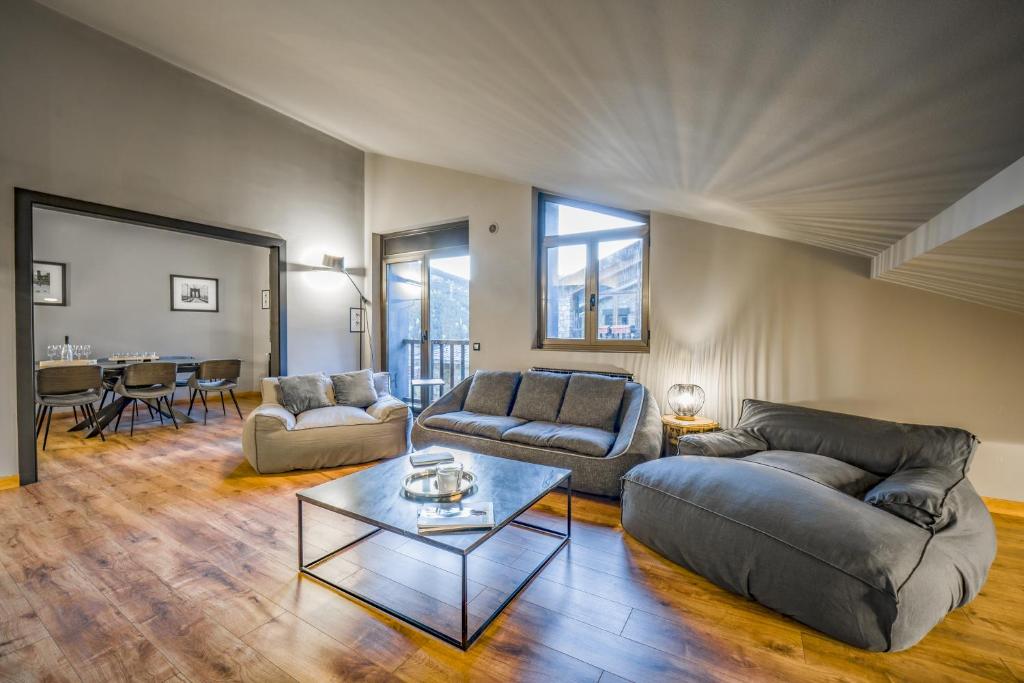 KOKONO Vacation Rental Apartment El Tarter, Andorra photo 3