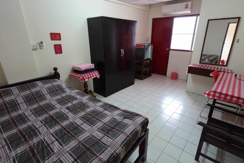 RTW Residence 557 photo 2