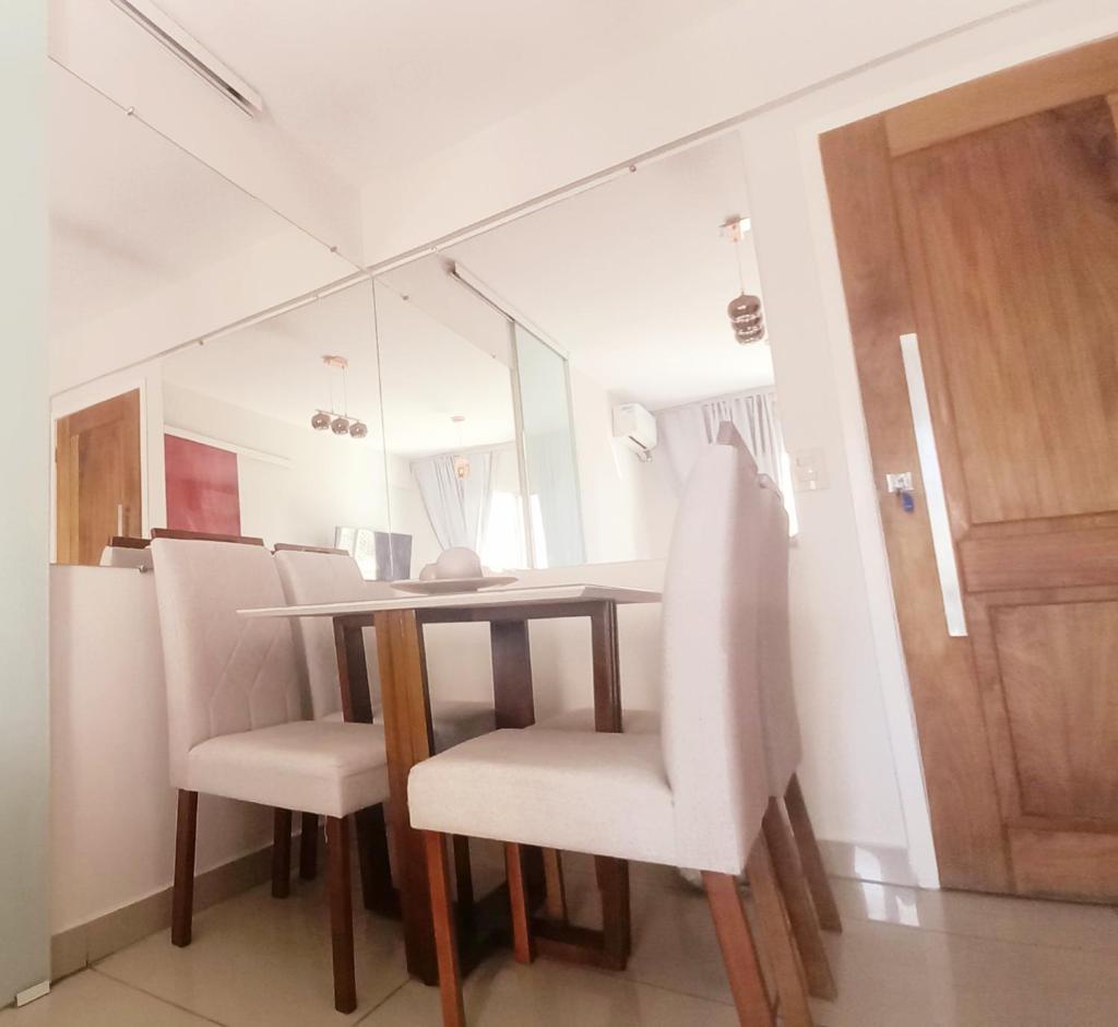 Apto c/ Ar Wifi Suite Garagem Shopping photo 3