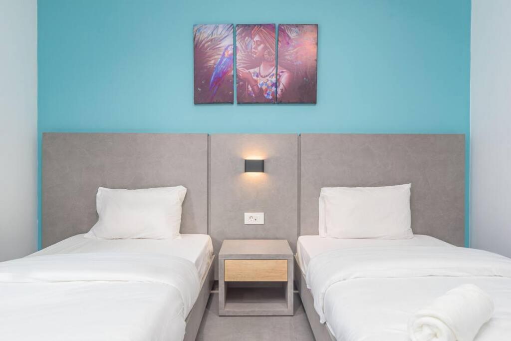 Vibe 305, Modern 2Bedroom Apartment in Awkar photo 4