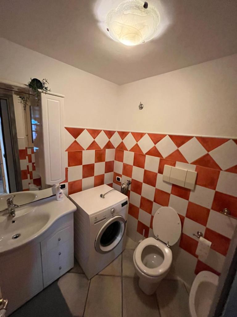 ATTICO spazioso centro storico 2 CAMERE MATRIMONIALI WIFI,NETFLIX,PRIME,PARAMOUNT photo 2