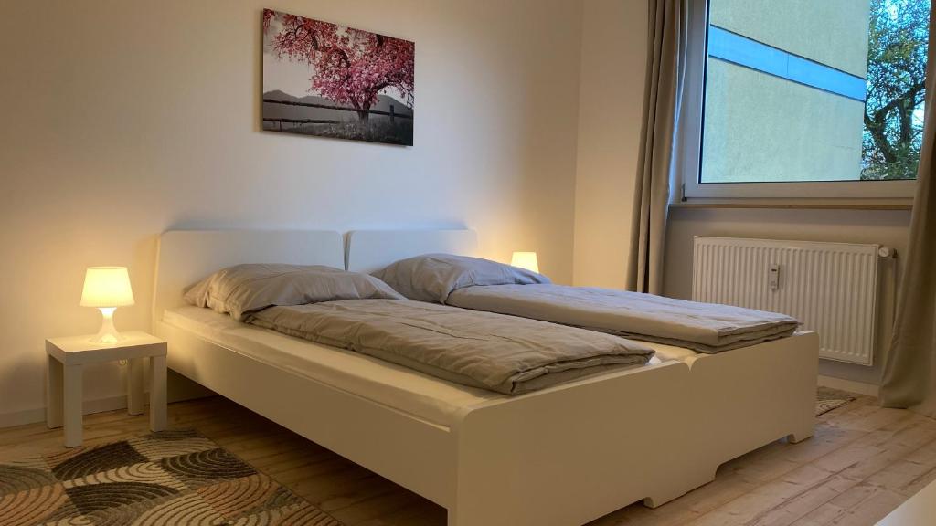 Geräumige 4-Zimmer-Wohnung / Oberursel Weißkirchen photo 1