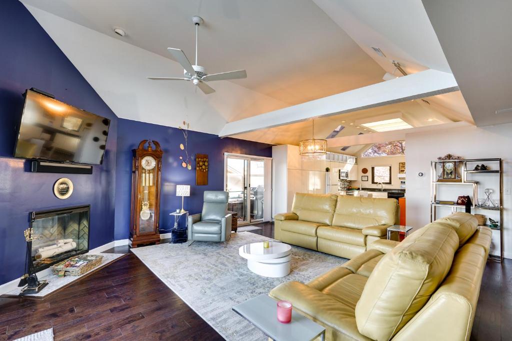 Lake Ozark Condo with Deck and Private Boat Slip! photo 3
