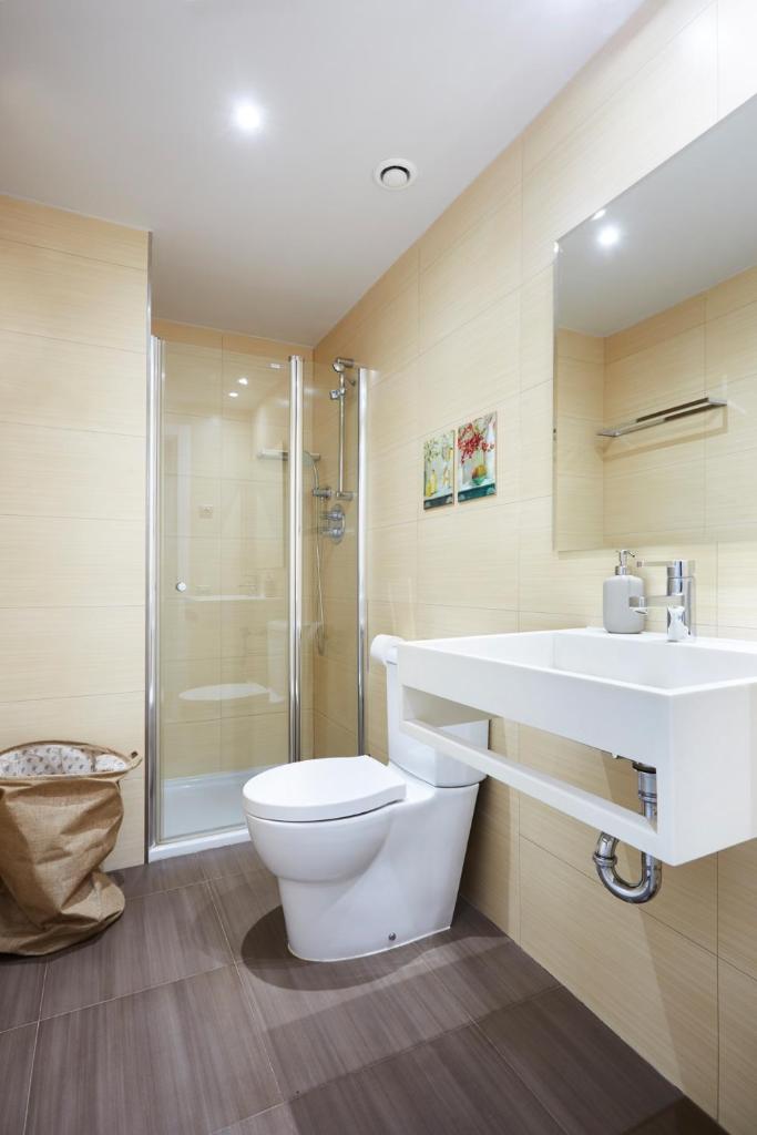 Urban Sabadell Apartamentos photo 2