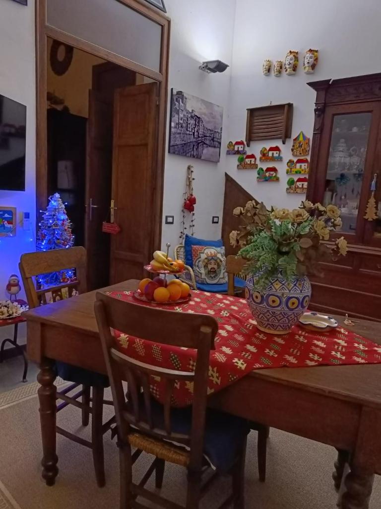 Syd's House photo 2