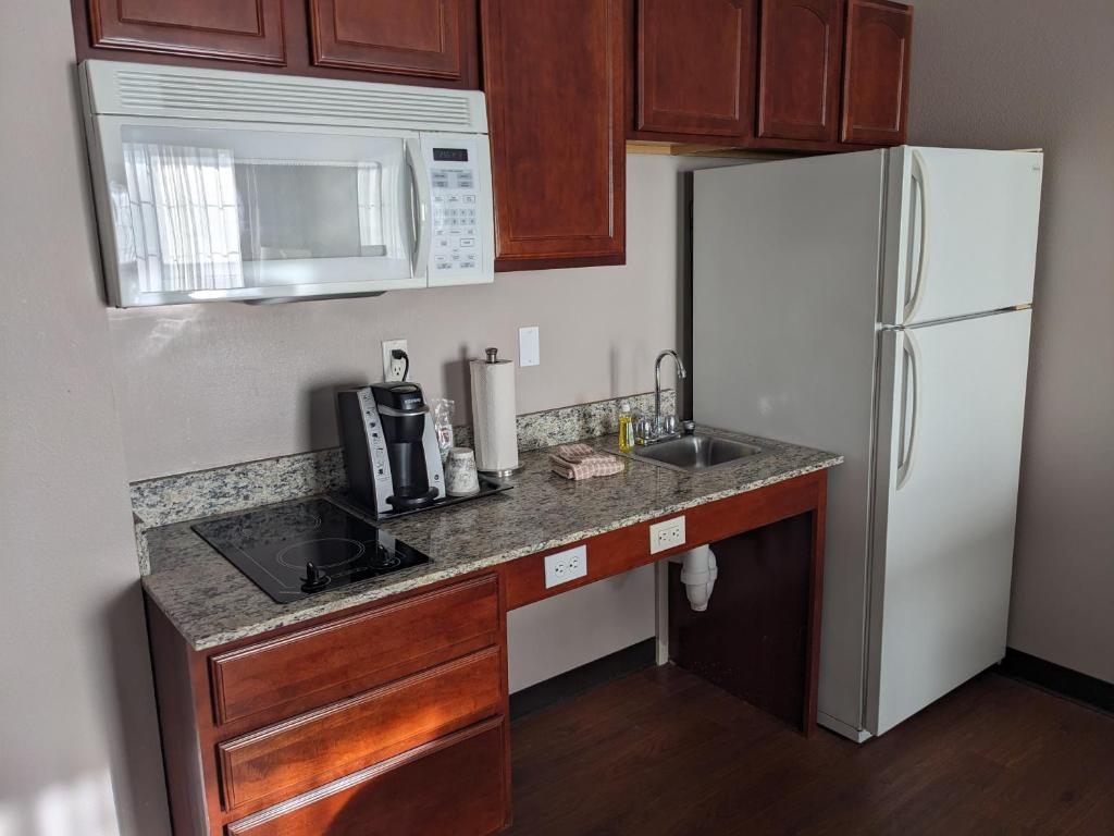 GrandStay Residential Suites Hotel photo 4
