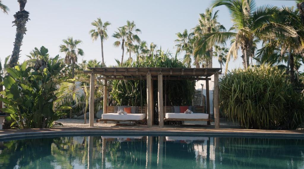 La Poza Boutique Hotel and Spa - Adults 15 plus photo 2
