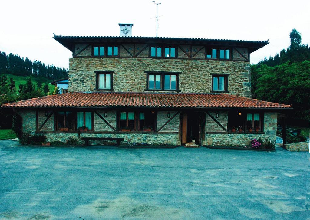 Aristieta photo 4