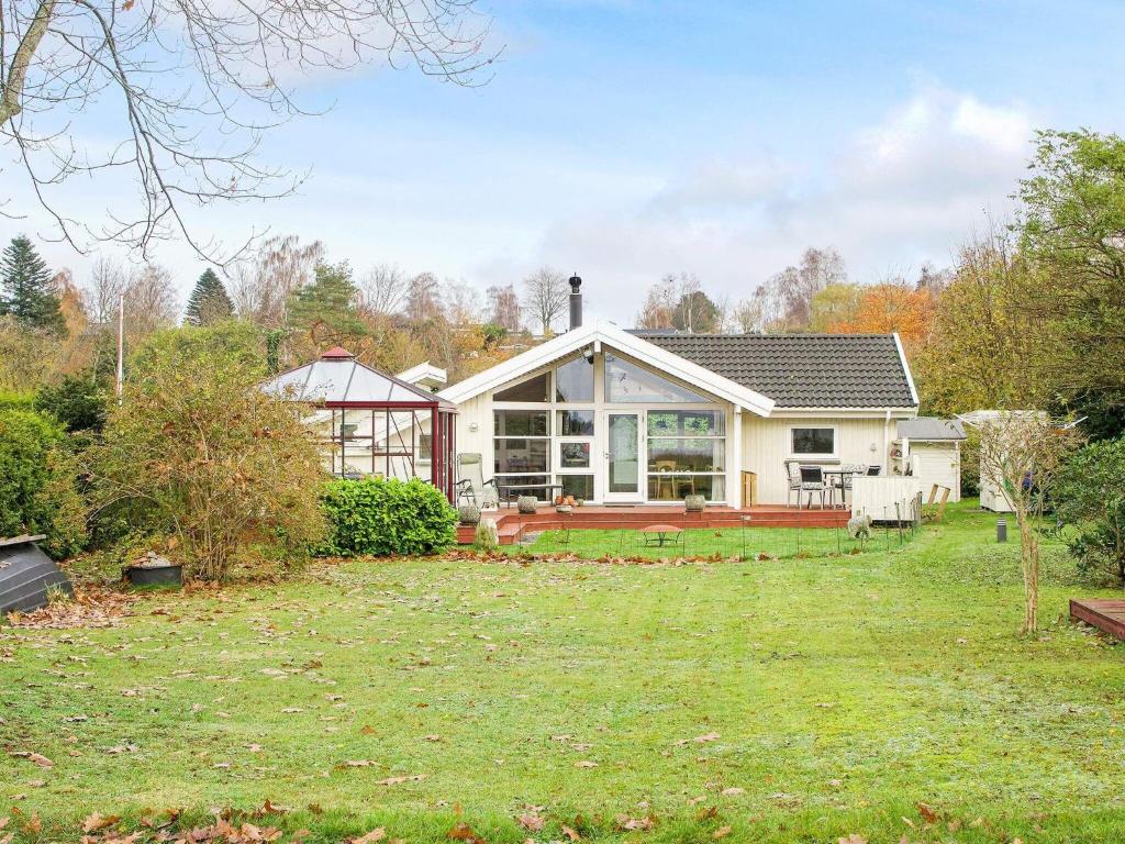 Holiday home Ølsted IV