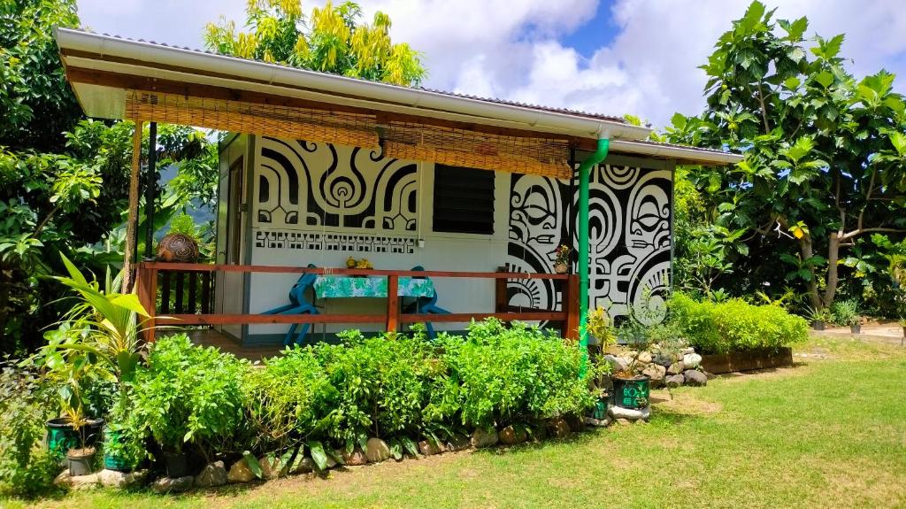 Noho Mai photo 2